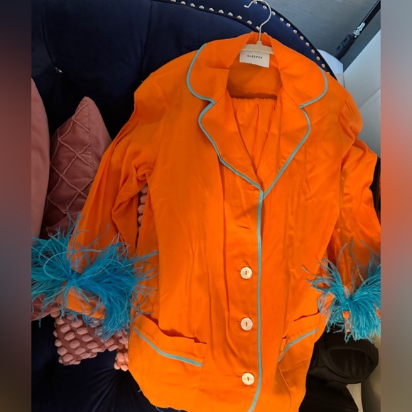 SLEEPER CROPPED DETACHABLE FEATHER-TRIM PARTY PAJAMA SET IN ORANGE - Size XS - Picture 11 of 13